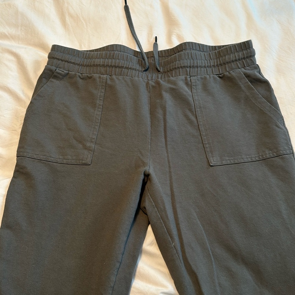 32 degrees Joggers. Size Large